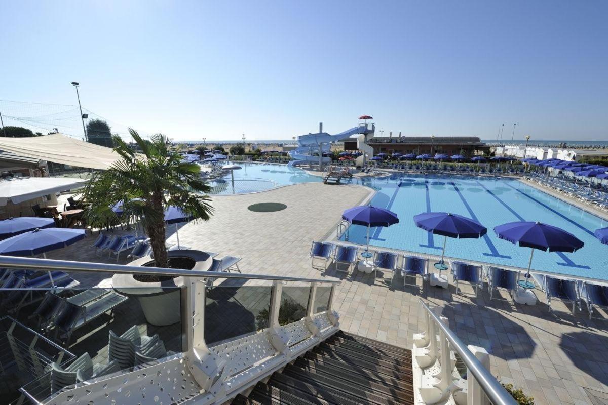 Hotel Lido Bibione Beach المظهر الخارجي الصورة